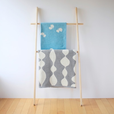 旭川家具 cosine 「ブランケットラック メープル」_03531