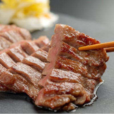 創業30年の旭川厚切り醤油牛たん計130g_05649