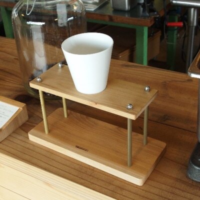 木製+真鍮のコーヒードリップスタンド　mi0025-0005