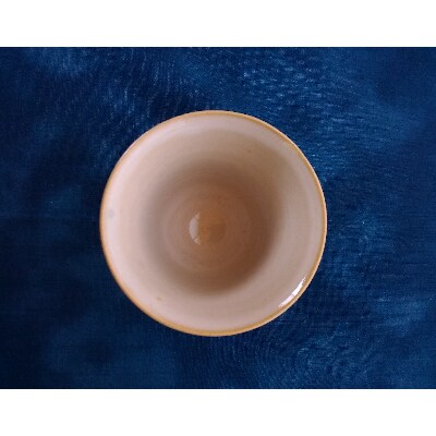 清水筑山作「高取焼　三彩麦酒杯」