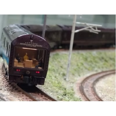 Nゲージ鉄道模型　クルーズトレイン「ななつ星in九州」スペシャル仕様