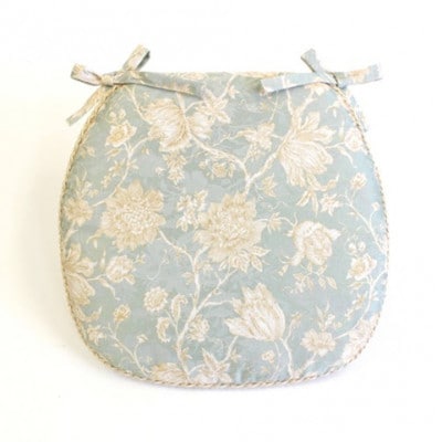 華やぐジャカード織ターコイズ撥水加工紐付ダイニングシートクッション馬蹄型　43x45cm