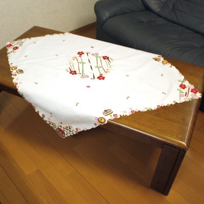 迎春を彩る和モチーフ刺繍テーブルクロス　正方形88x88cm  美しいお正月インテリア