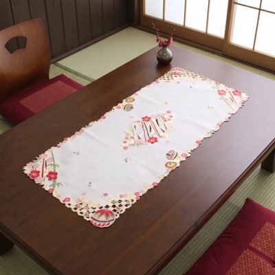迎春を彩る和モチーフ刺繍テーブルセンター40x90cm 美しいお正月インテリア