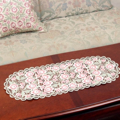 立体感のある全面刺繍カットワークテーブルセンター アルテローザ　30x75cm　カラー