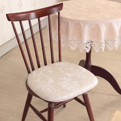 クラシカル模様ジャカード織 撥水加工紐付ダイニングシートクッション43x45cm馬蹄型ピンクベージュ
