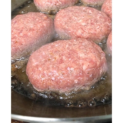 宮城蔵王山麓の食材で手作り『まごころハンバーグ』210g×3個　和風ソース付