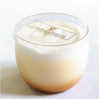 《6個入り》卵黄だけを使った濃厚なめらかプリン　昔ながらの卵風味×なめらか・まったり食感