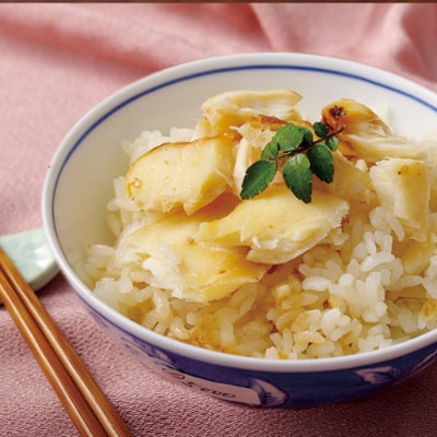 本クエだし飯(クエめし・鯛めし)