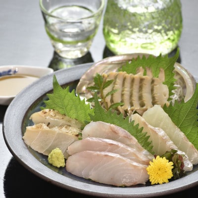 2種のクエ刺しと黒アワビの高級魚介極め盛り