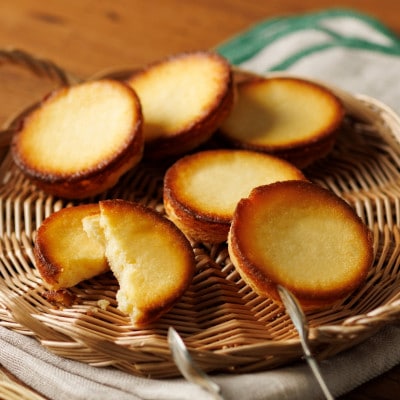 ハウステンボス人気のクリームチーズタルト4個入　3箱セット