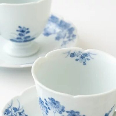 【嘉久正窯】菊萩高台コーヒー碗皿2客セット 計4点 G115