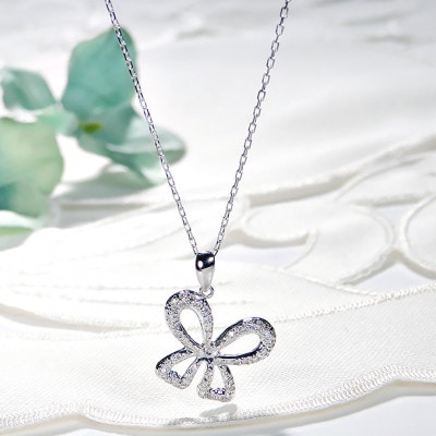ネックレス プラチナ PT900 ダイヤモンド 0.2ct 蝶 リボンモチーフ【f087-pt】