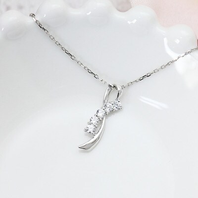 ネックレス プラチナ PT900 ダイヤモンド 0.2ct リボン モチーフ【f132-pt】