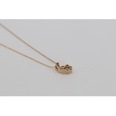 K18 ピンク 0.30ct ダイヤ 5個付きのペンダント Islauth14