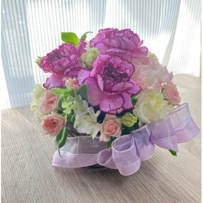 季節のフラワーアレンジ