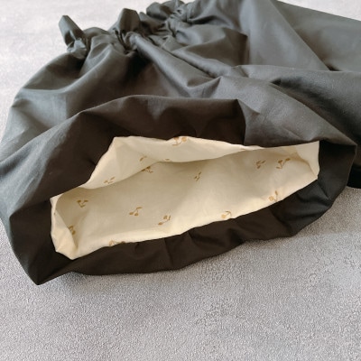 ベビー袴 60-70 SIZE 雲取り文様×黒色の袴