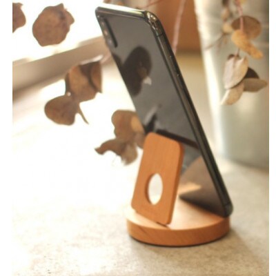 【Hacoa】汎用性高い木製スマートフォンスタンド　チェリー