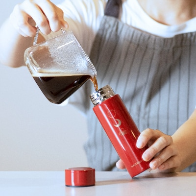 本漆だけの特別な質感のステンレスボトル【URUSHIPOKETLE180ml 無地 朱色 】