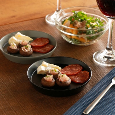 【食洗機対応 カラフルな越前漆器】 RIN&CO.　平皿S / 黒