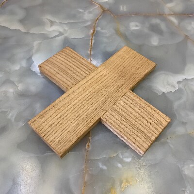 岸和田の桐たんす職人が作る 桐の鍋敷き(クロス型)