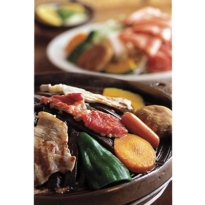 たるの店 山麓苑 ペアお食事券(ジンギスカンセット2人前)
