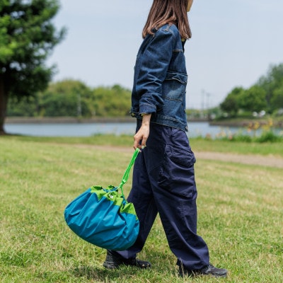 izatoki防水バッグ M　light blue
