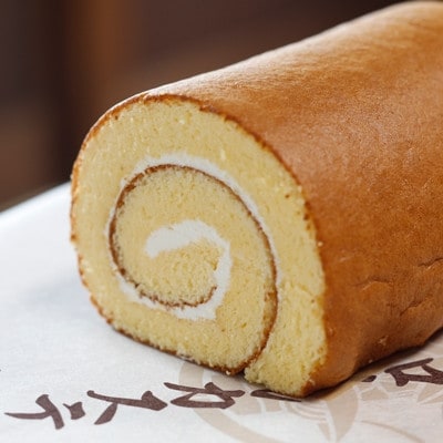 【毎月定期便】和菓子屋の焼くこだわりのロールカステラ1本入全3回