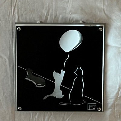 アイアンアートウォールデコ　風船と猫　光源あり　グレー