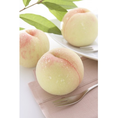 2026年 岡山白桃ロイヤル(1箱3玉)800g