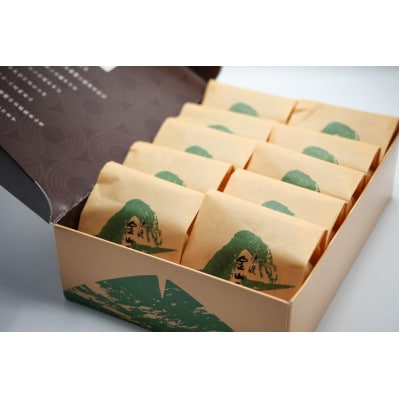 佐渡銘菓　金山石臼最中　10個入り