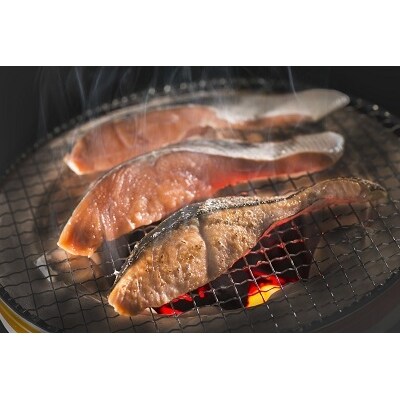 ご飯がうまい!北海道産米「ゆめぴりか」で味わう北海道産海鮮丼(鮭・いくら・たらこ)