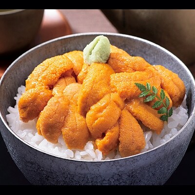 【滝川産ななつぼし】の雲丹丼!(お米2㎏+雲丹100g折り2枚)