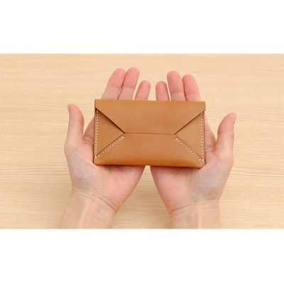 牛革 レター型名刺入れ ナチュラル | 本革 レザー 革製品 カードケース ビジネス 男女兼用