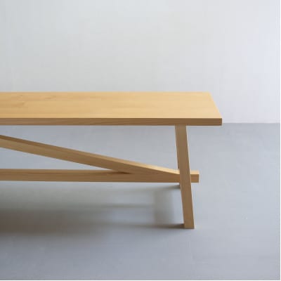 ダイニングベンチ　Brace Bench