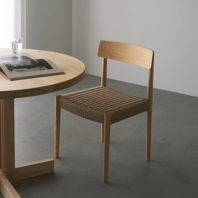 奈良県産ヒノキ 無垢材の椅子 Flat Chair