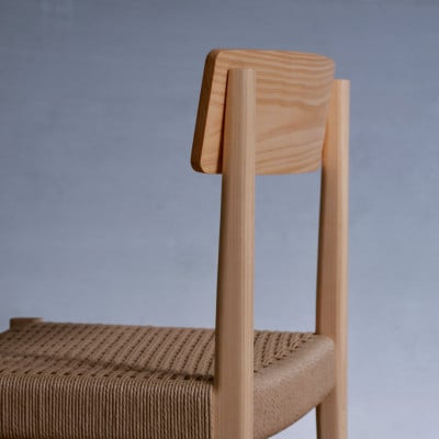 奈良県産ヒノキ 無垢材の椅子 Flat Chair