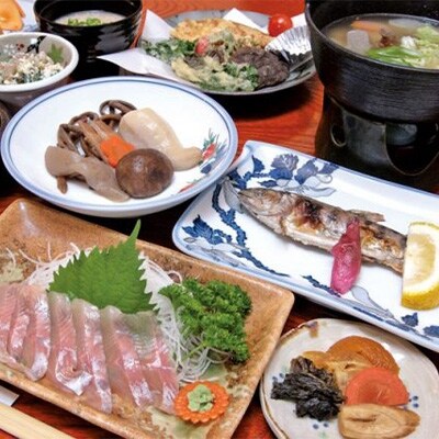 【宿泊券】二鶴旅館 1泊2日朝食・夕食付(1名様:2歳以上)+エステ(毛穴スッキリ&リストアップ)