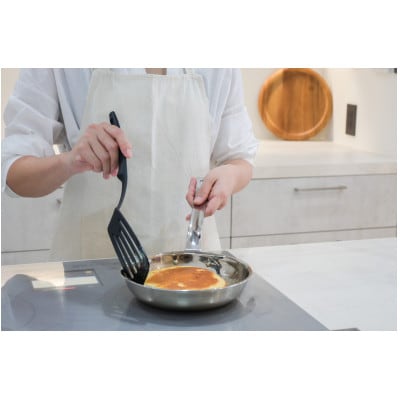 アルミクラッド三層フライパン18cm