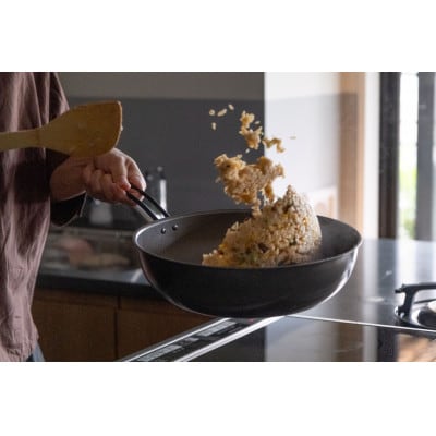 ナノエンボスマルチパン28cm