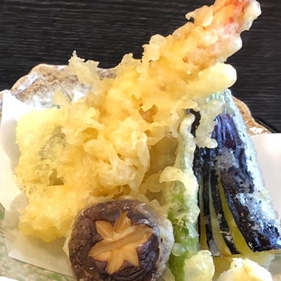 オリーブとワインの塩セット(オリーブ葉の塩・オリーブ果肉の塩・ワインの塩　各25g×3瓶)
