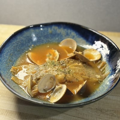 一夜干し「ゾウリカレイ 3尾」と「かれいのイタリア風魚介スープ」を得意料理にするセット　MM0263