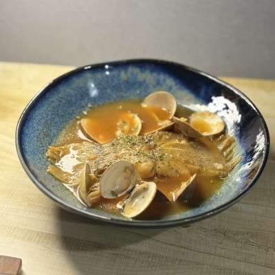一夜干し「ゾウリカレイ 5尾」と「かれいのイタリア風魚介スープ」を得意料理にするセット