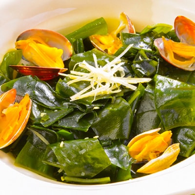 【三陸重茂産わかめ】湯通し塩蔵　肉厚わかめ　300g