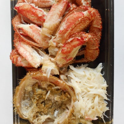 三陸宮古産　蒸し毛ガニ　200g～300g×2杯