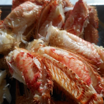 三陸宮古産　蒸し毛ガニ　200g～300g×2杯