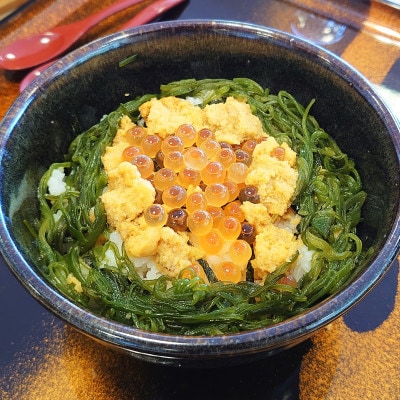 岩手県宮古市　三陸から!お手軽な川秀の冷凍海鮮丼　瓶ドン(ウニ・イクラ・メカブ入り)　6本セット