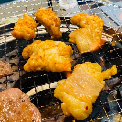 今夜は牛シマ腸祭り 辛味噌・塩味 セット 800g(各約200g×2パック)約5～6人前