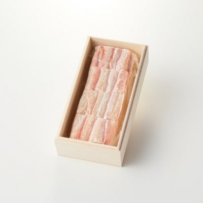 セイコガニの身・味噌・外子・内子が贅沢にぎっしり「セイコ蟹の箱寿司」1本 カット済み 冷凍でお届け