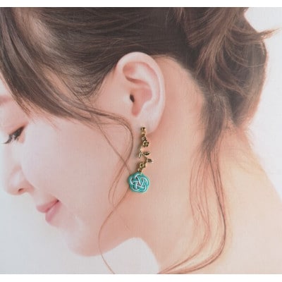 *ひすい*　『花時』アシンメトリーピアス/水引ピアス